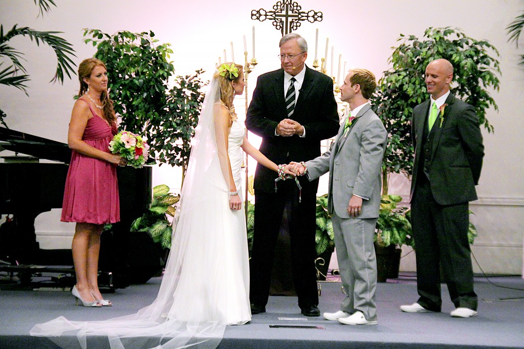 Pastor closing handfasting ceremony
