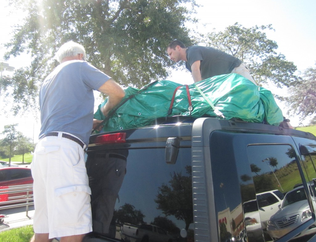 Situation Tarp on top of car